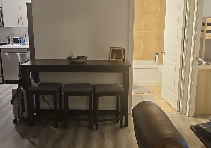 330-burnhamthorpe-road-mississauga-ontario-w12754842