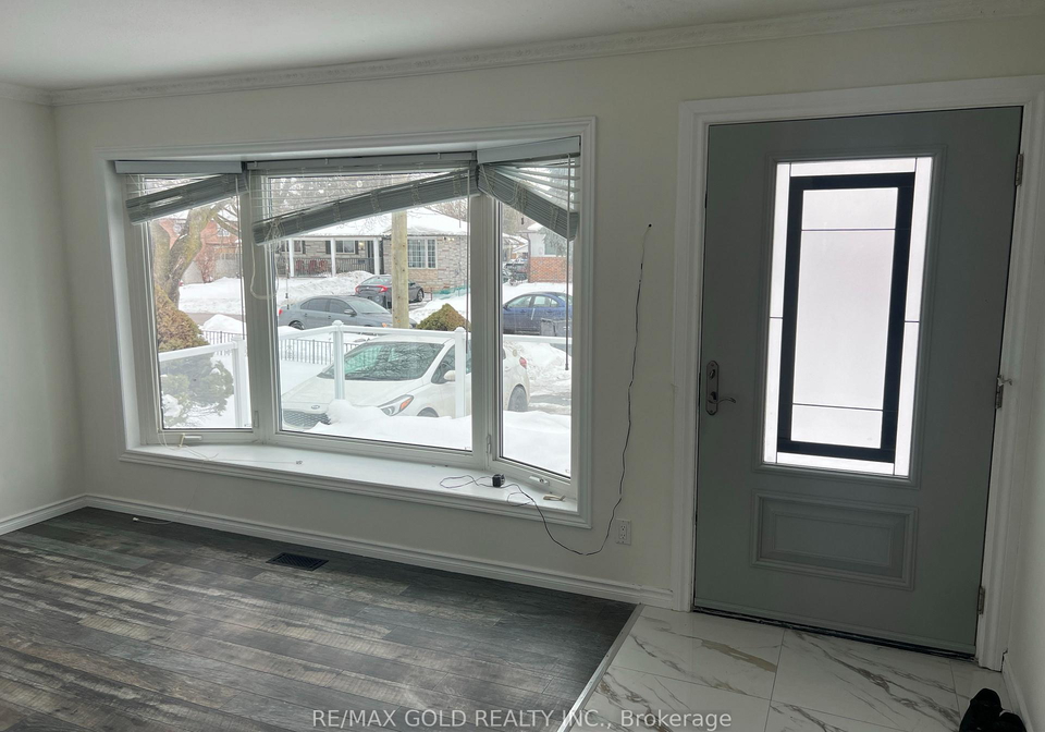 4-garfield-crescent-brampton-ontario-w12754928