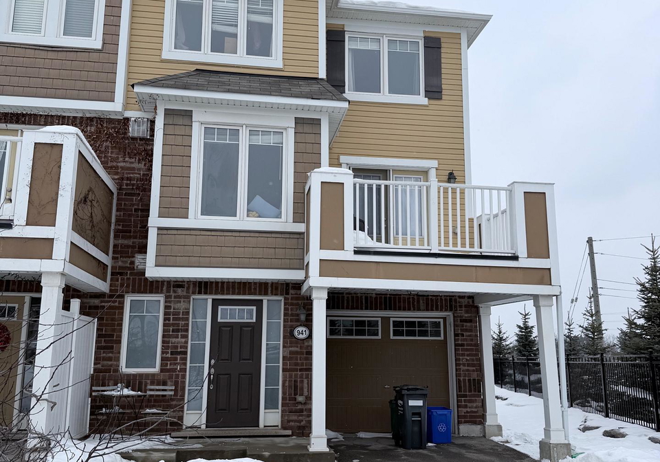 941-nadalin-heights-milton-ontario-w12755206