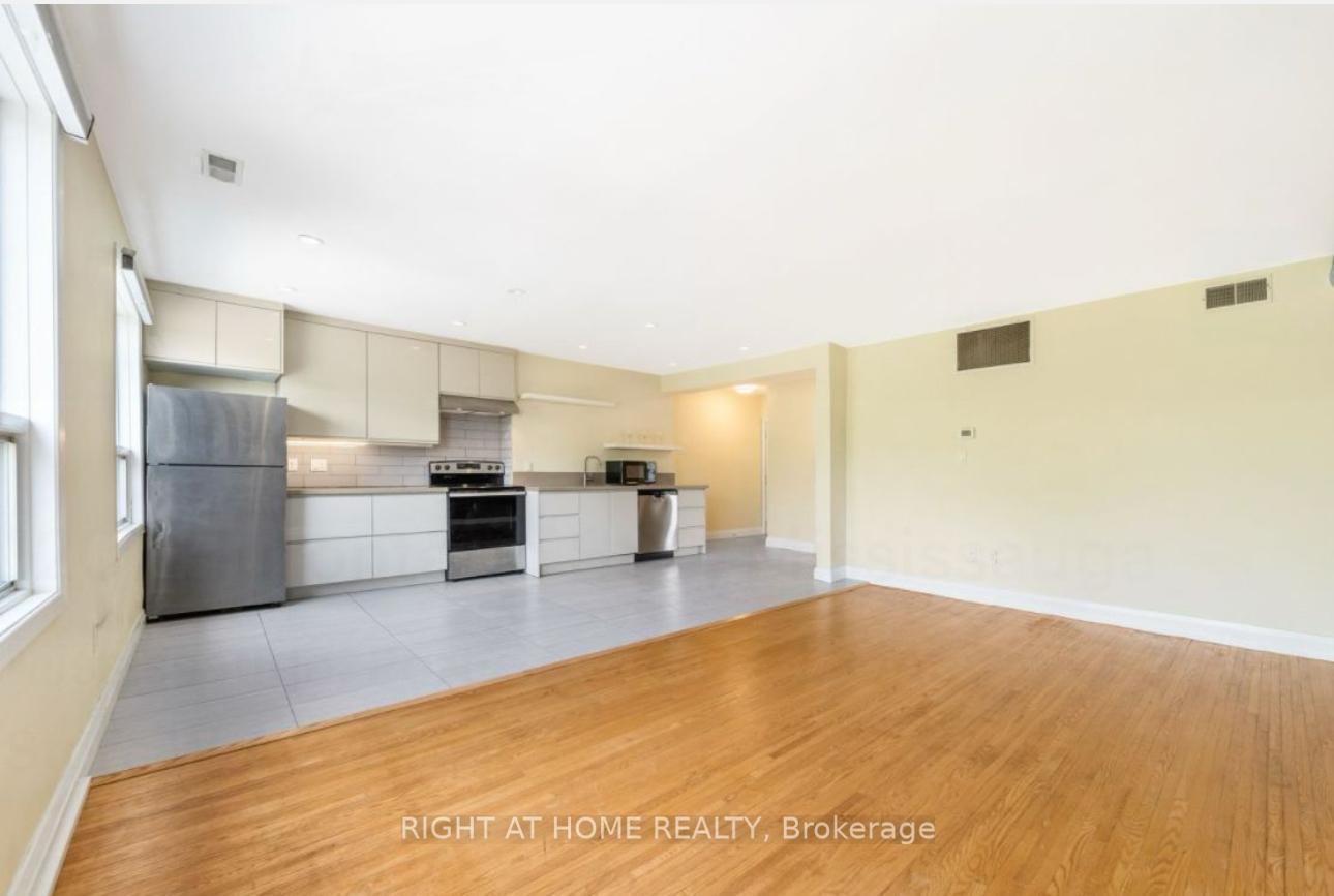 1207-hurontario-street-mississauga-ontario-w12755230