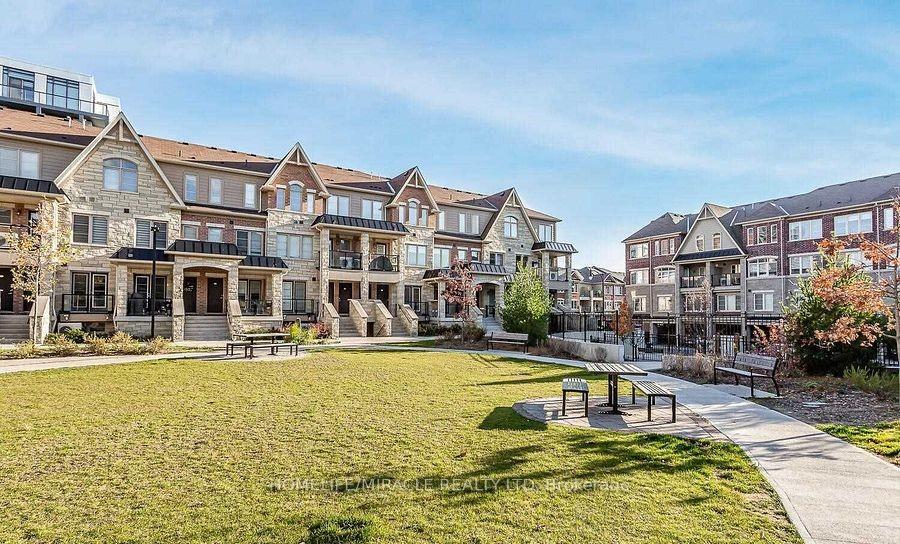 200-veterans-drive-brampton-ontario-w12755662