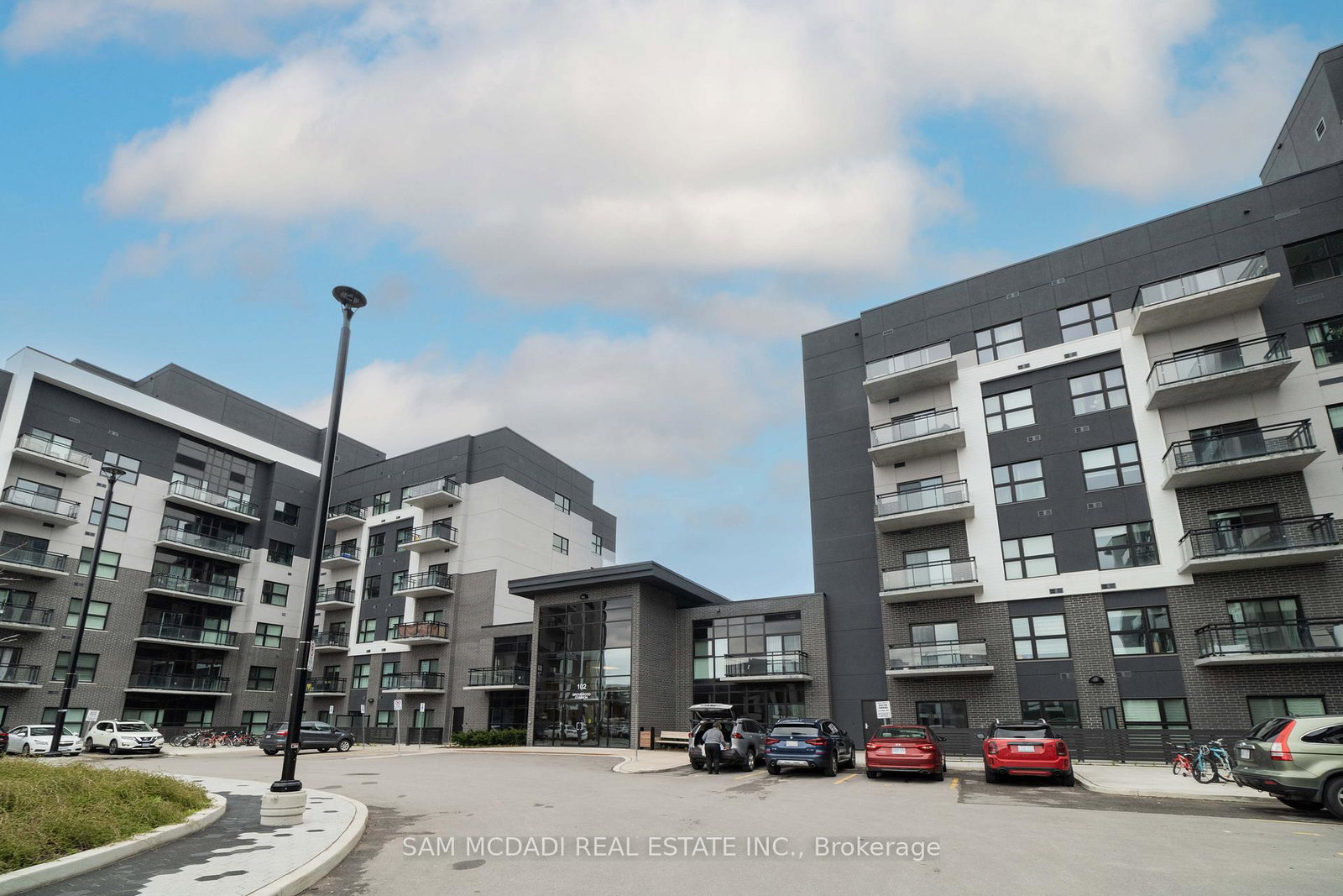 102-grovewood-common-oakville-ontario-w12755774