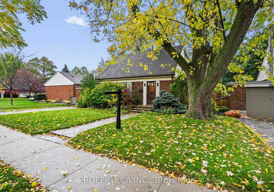 3-ambleside-avenue-etobicoke-ontario-w12755776