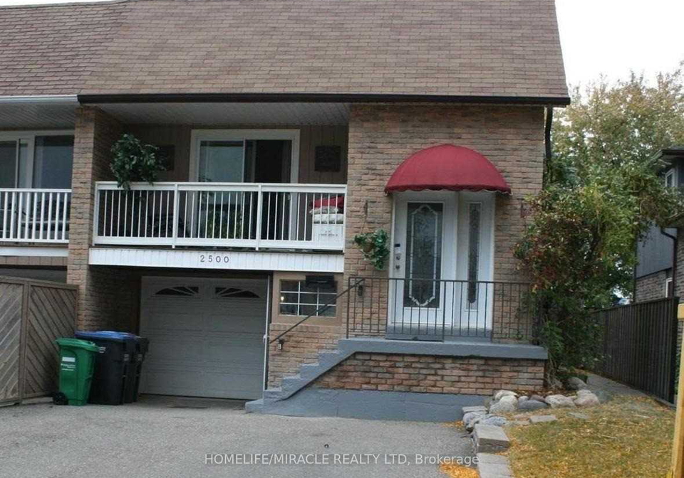 2500-cobbinshaw-circle-mississauga-ontario-w12755986