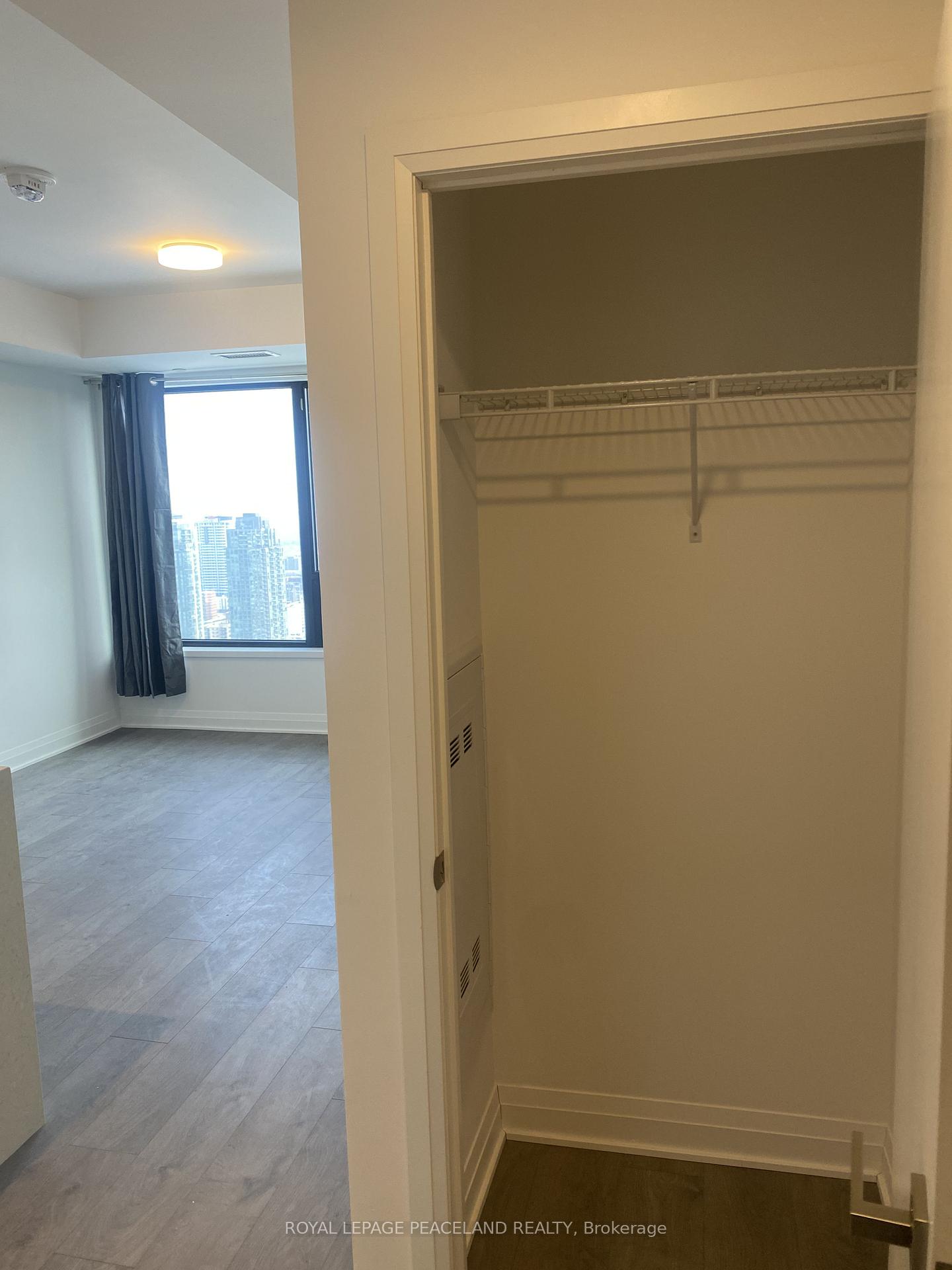 4015-the-exchange-mississauga-ontario-w12756036