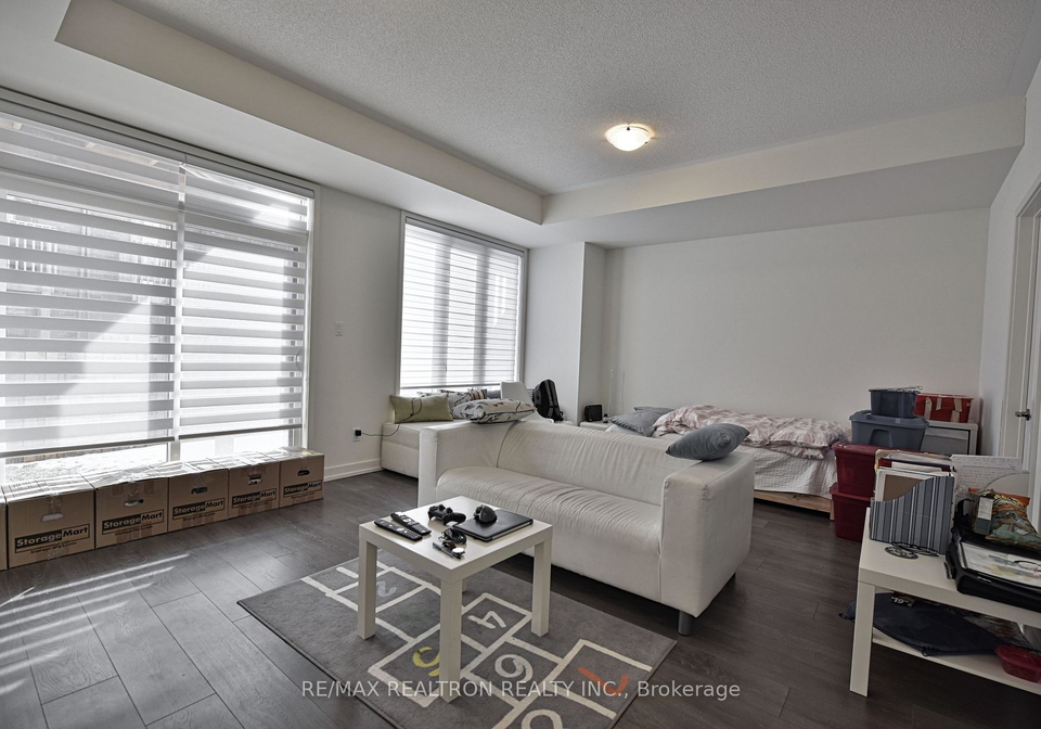 214-wheat-boom-drive-oakville-ontario-w12756270