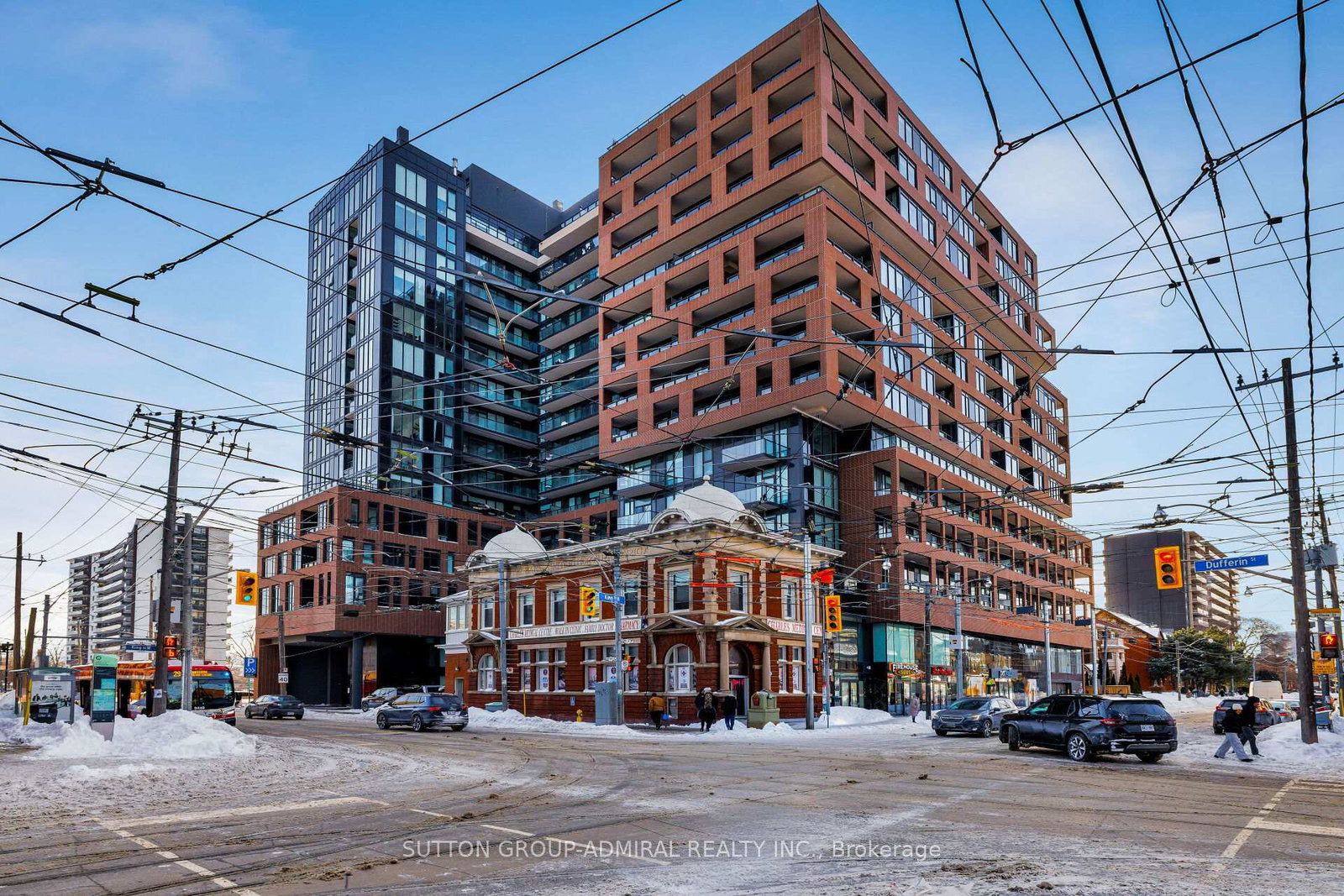 270-dufferin-street-toronto-ontario-w12756314