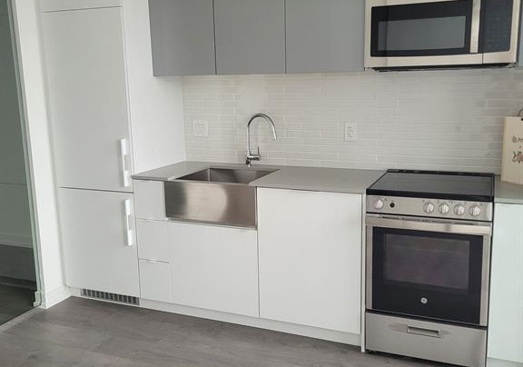 270-dufferin-street-toronto-ontario-w12756314