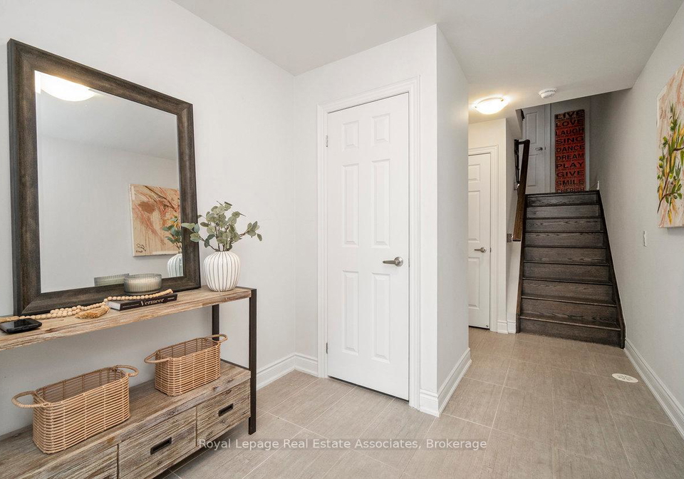3076-cascade-common-oakville-ontario-w12756786