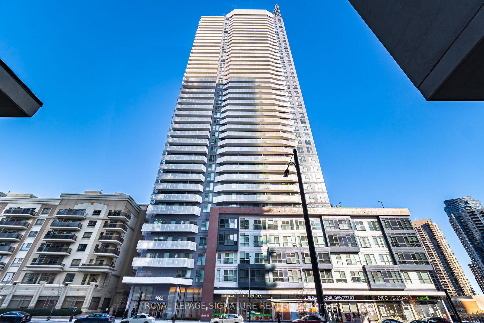 4065-confederation-parkway-mississauga-ontario-w12756944