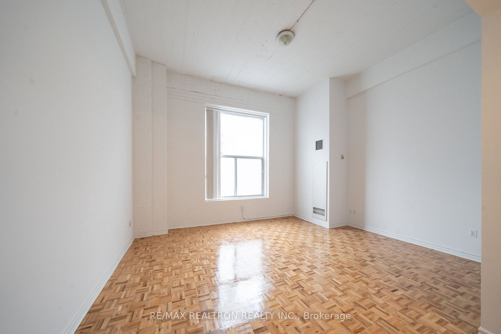 1407-dupont-street-e-toronto-ontario-w12757062