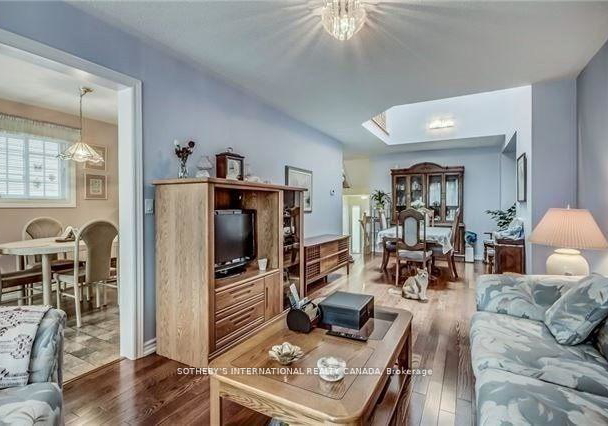 47-hartnell-square-brampton-ontario-w12757088