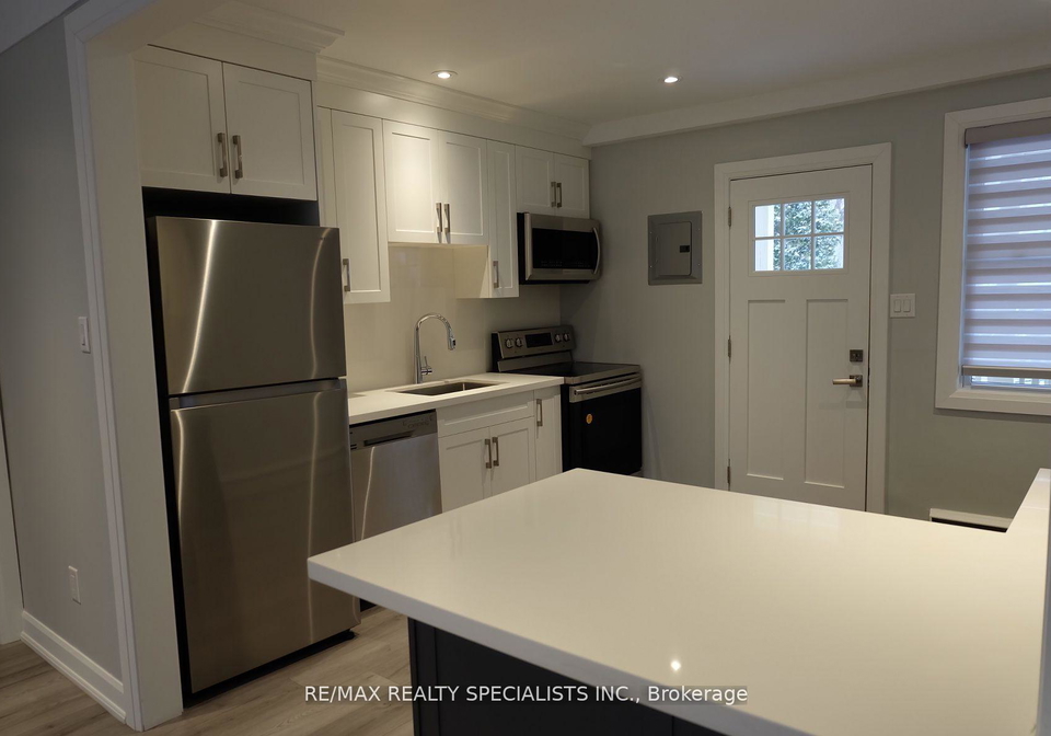 2006-maplewood-drive-burlington-ontario-w12757136