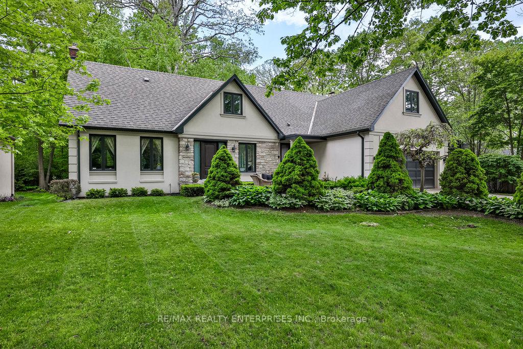 208-mineola-road-w-mississauga-ontario-w12757240