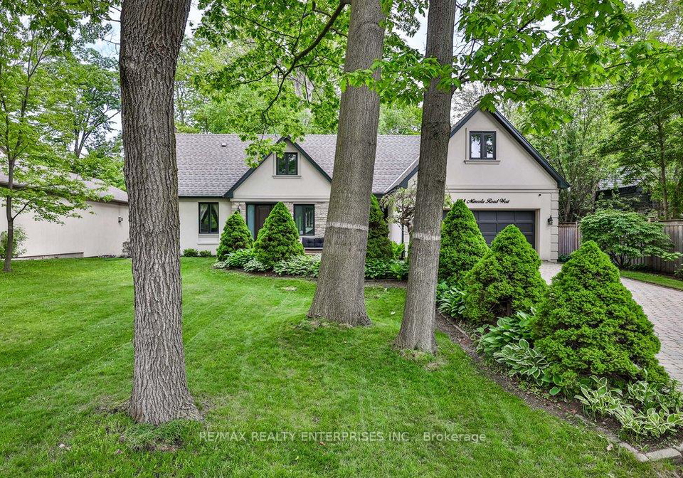 208-mineola-road-w-mississauga-ontario-w12757240