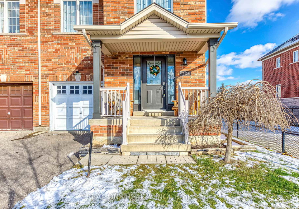 1126-tupper-drive-milton-ontario-w12757308
