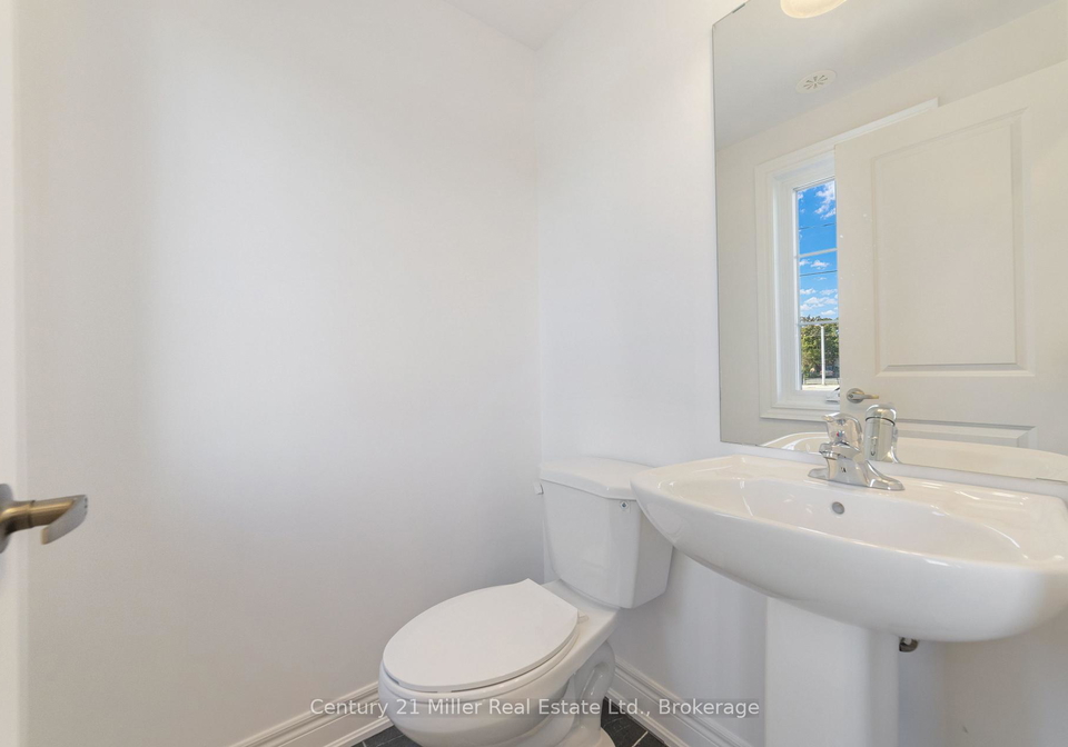 21trafalgar-road-oakville-ontario-w12757352