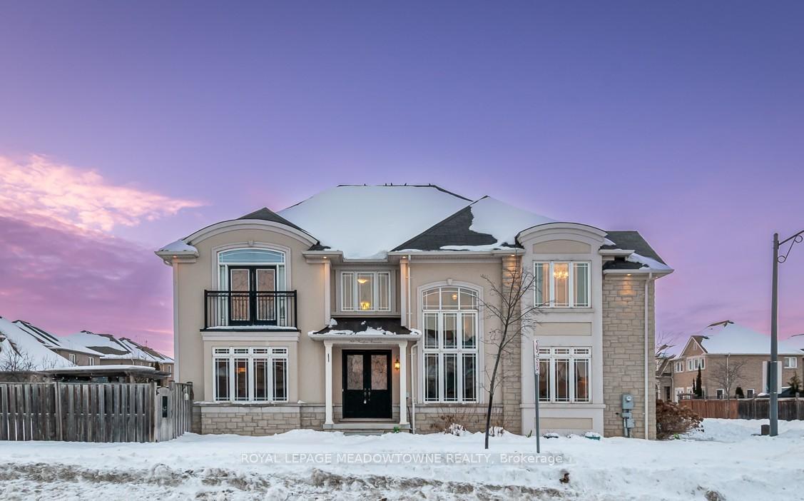 700-serafini-crescent-milton-ontario-w12757356