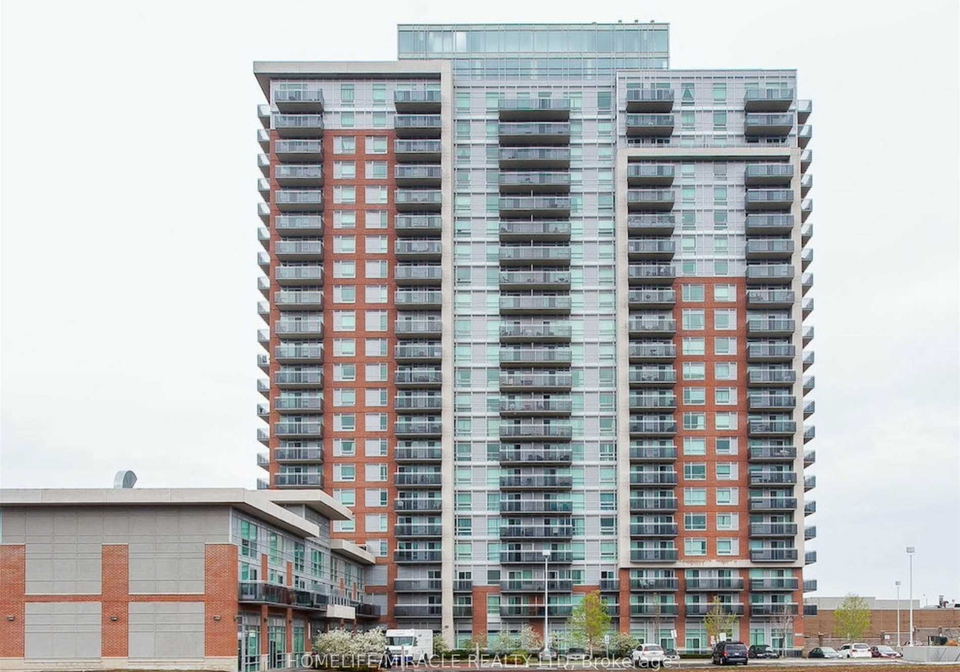 215-queen-street-e-brampton-ontario-w12758126