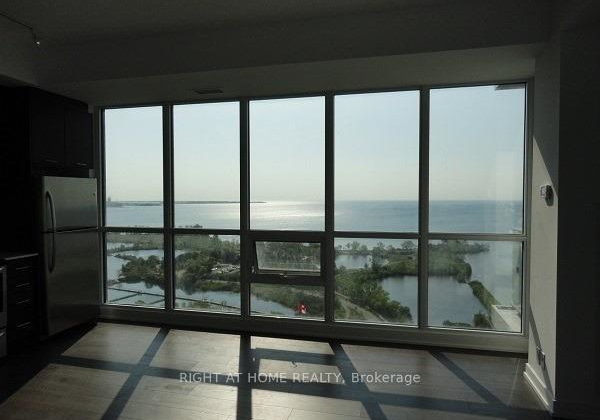 2200-lakeshore-boulevard-w-etobicoke-ontario-w12758194