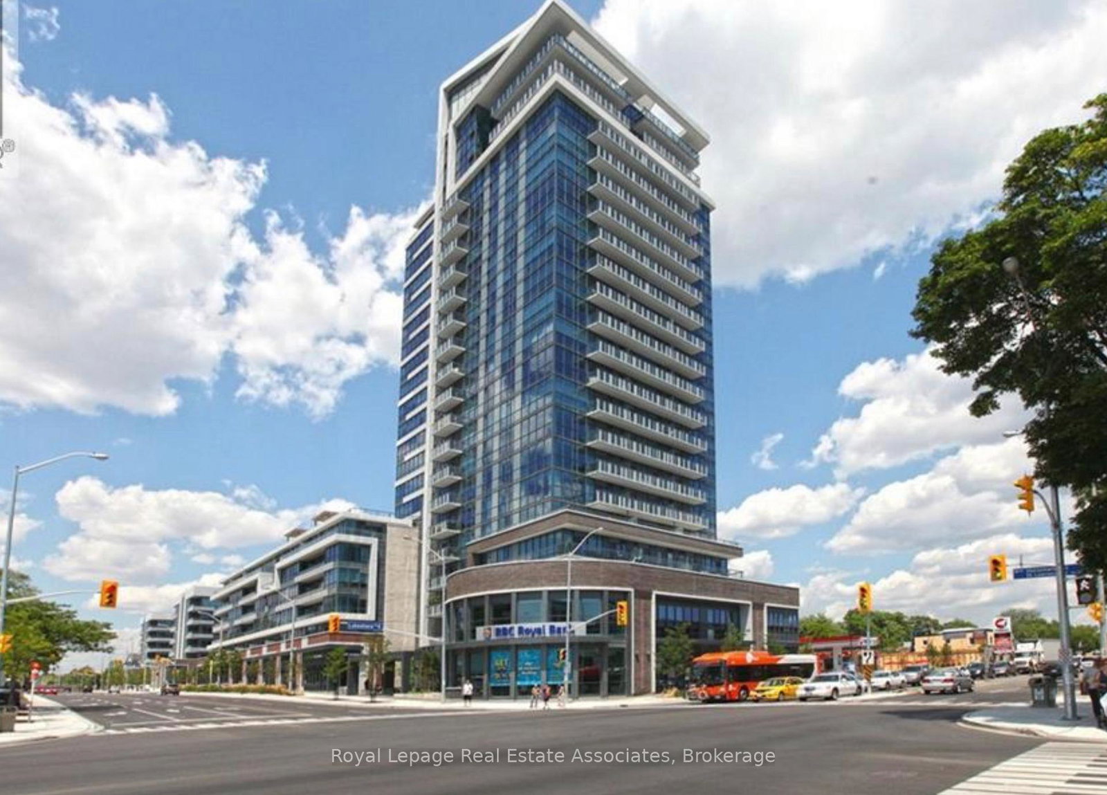 1-hurontario-street-mississauga-ontario-w12758288