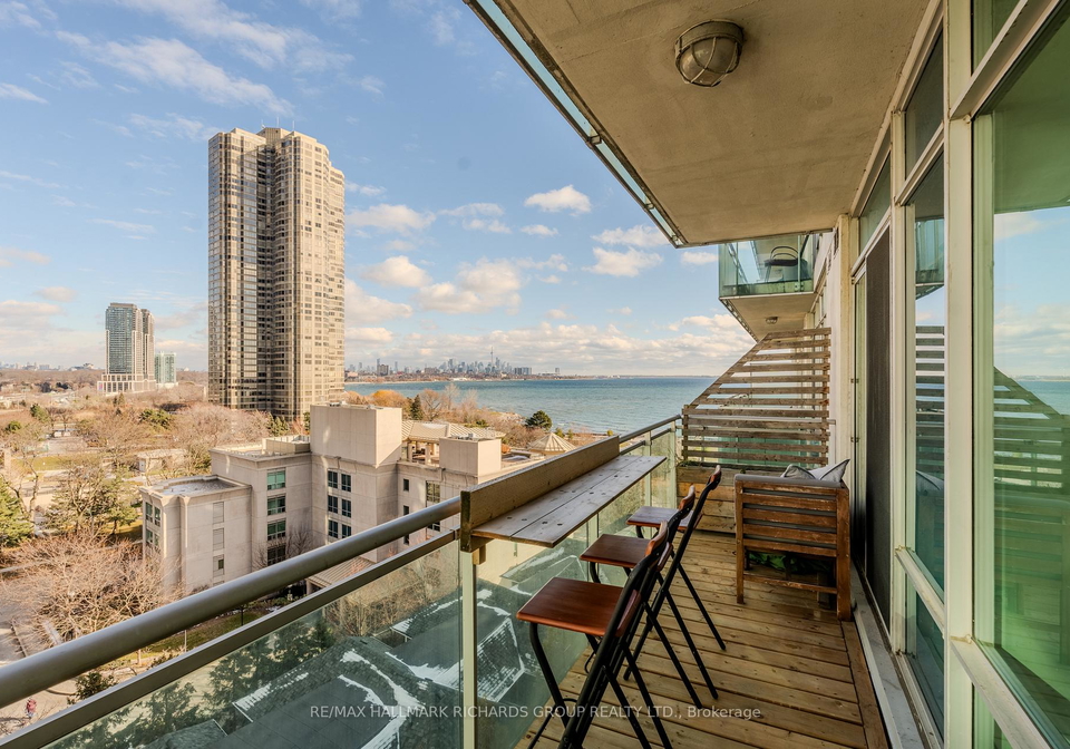 5-marine-parade-drive-etobicoke-ontario-w12758294