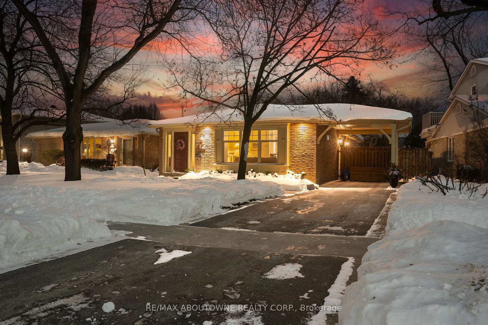 502-bohemia-crescent-oakville-ontario-w12758416