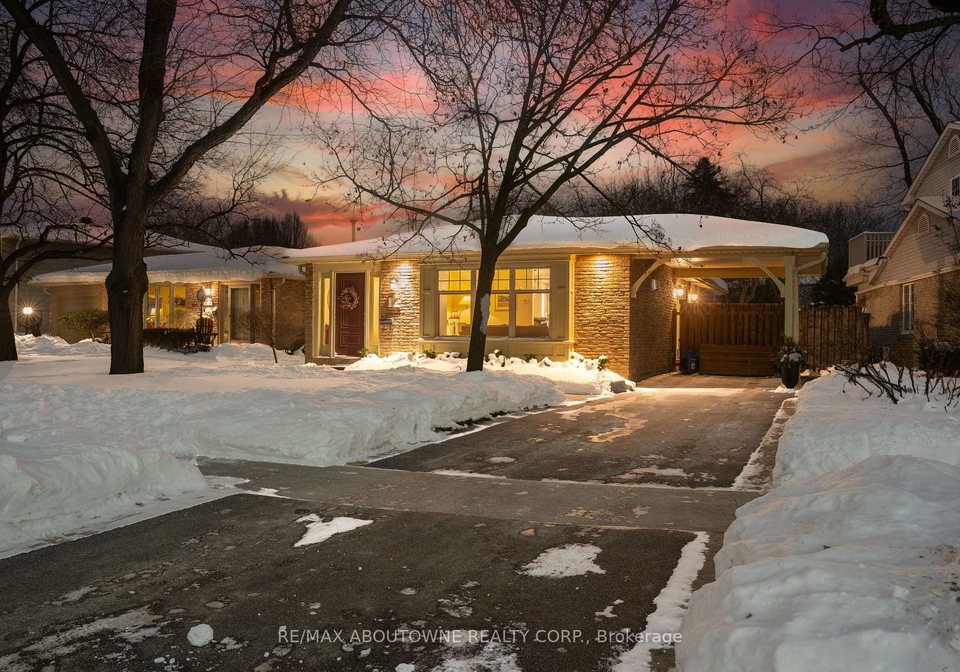 502-bohemia-crescent-oakville-ontario-w12758416