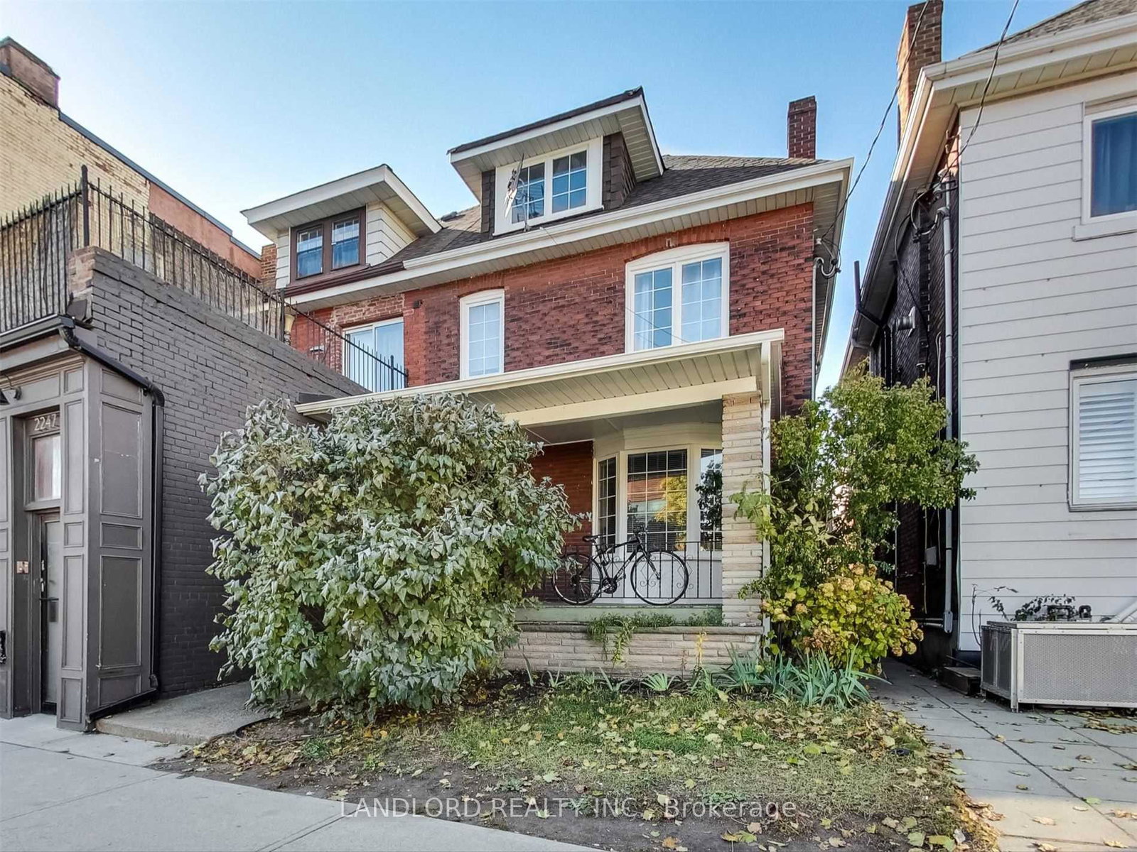 2251-dundas-street-w-toronto-ontario-w12758480