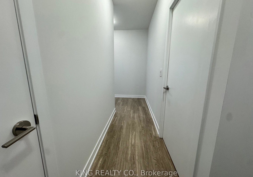 4130-parkside-village-drive-mississauga-ontario-w12758640