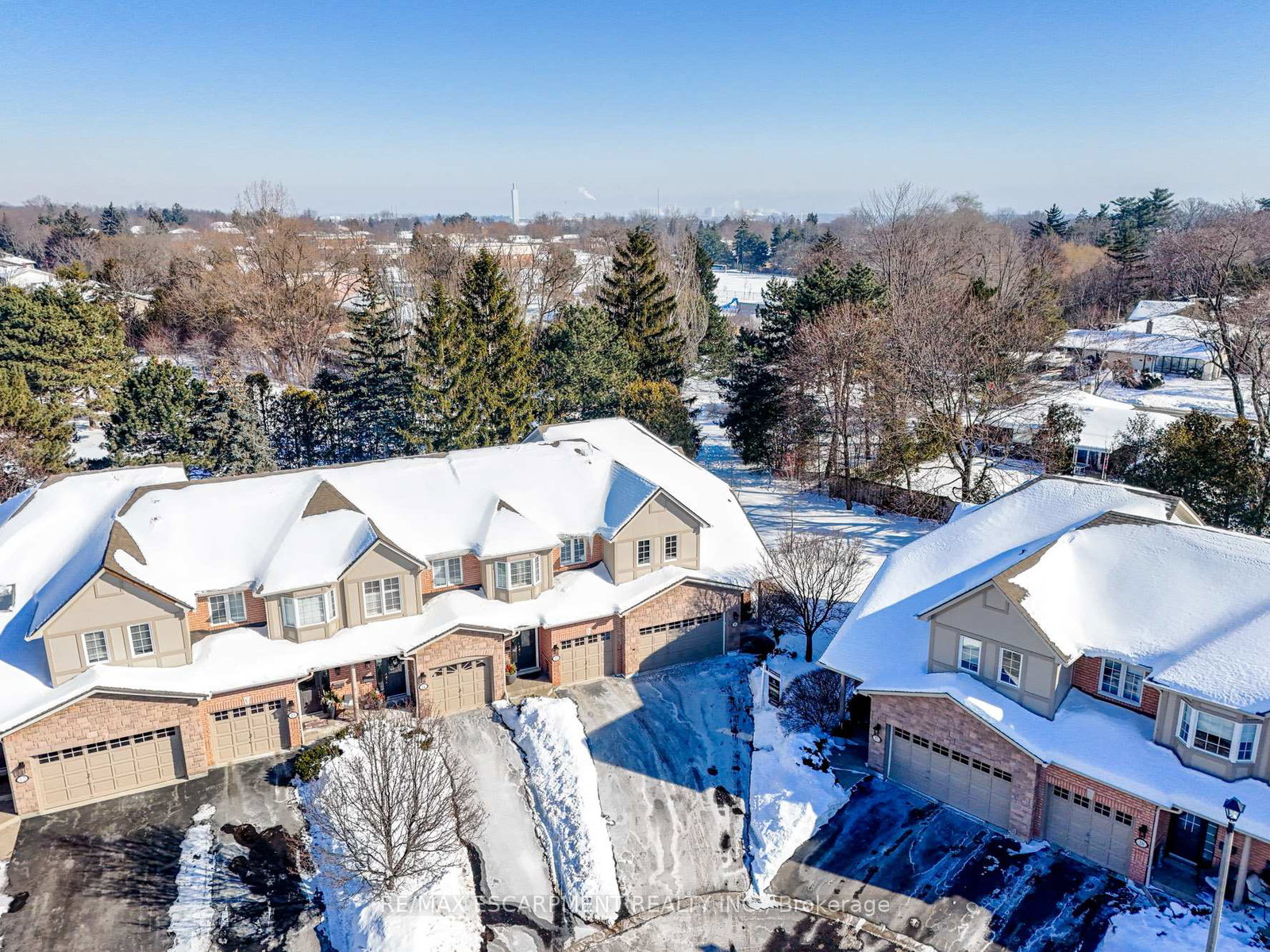 1050-grand-boulevard-oakville-ontario-w12758704