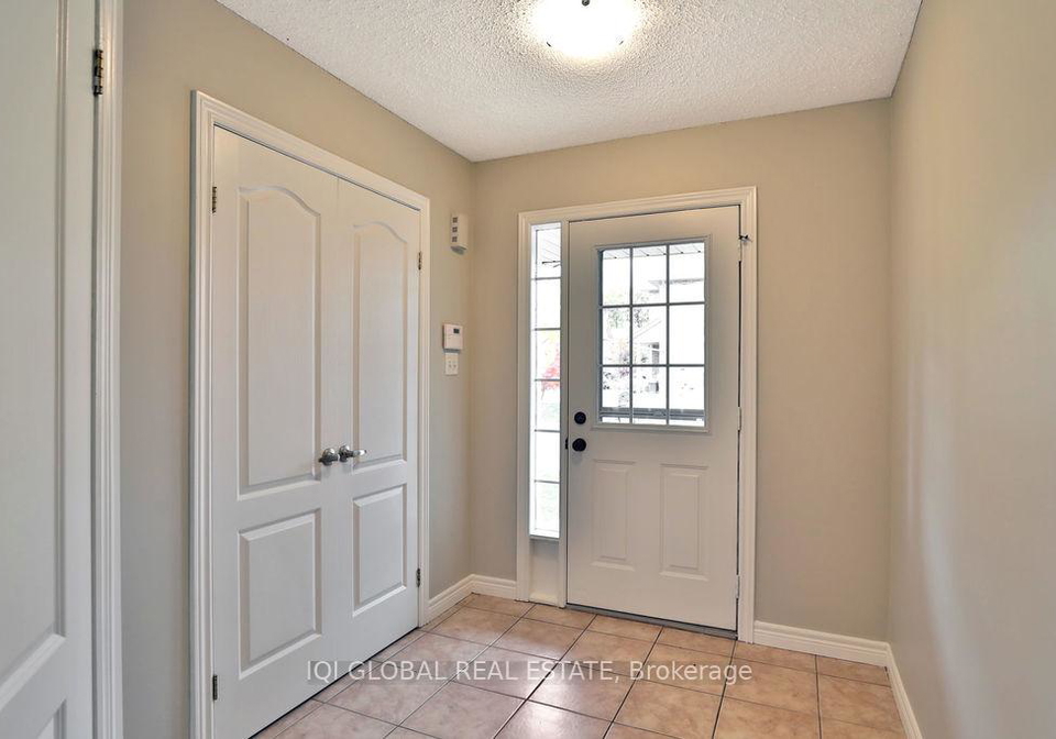 4055-forest-run-avenue-burlington-ontario-w12758730