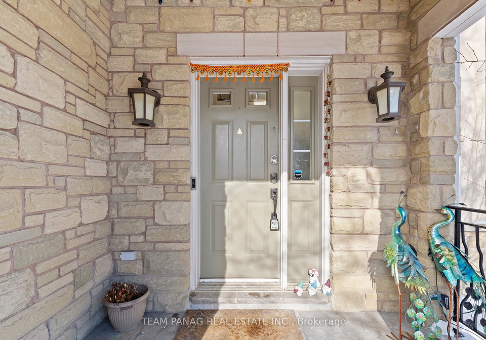 9-sorbonne-drive-brampton-ontario-w12758828