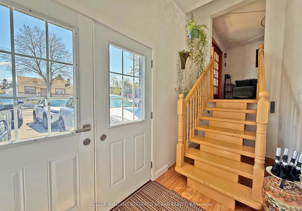6-elmhurst-drive-etobicoke-ontario-w12758834