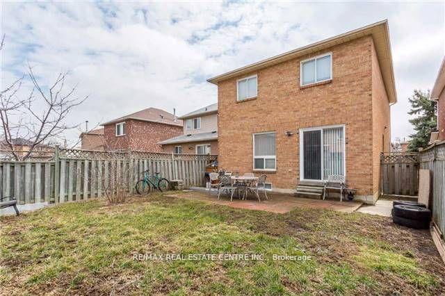 22-matterdale-avenue-brampton-ontario-w12758946