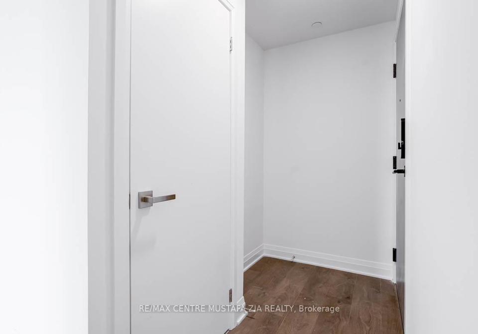 4015-the-exchange-street-mississauga-ontario-w12759066