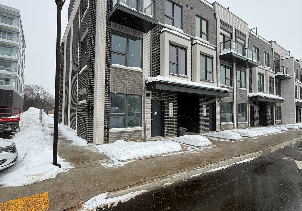 498-plains-road-e-burlington-ontario-w12759126