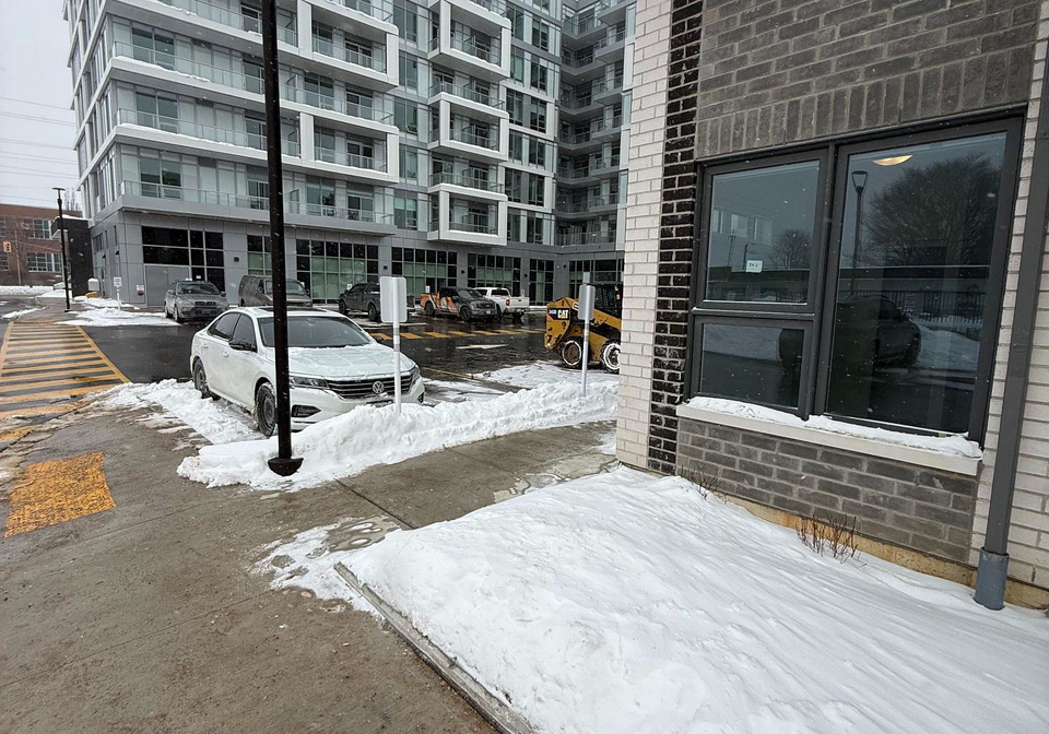 498-plains-road-e-burlington-ontario-w12759126