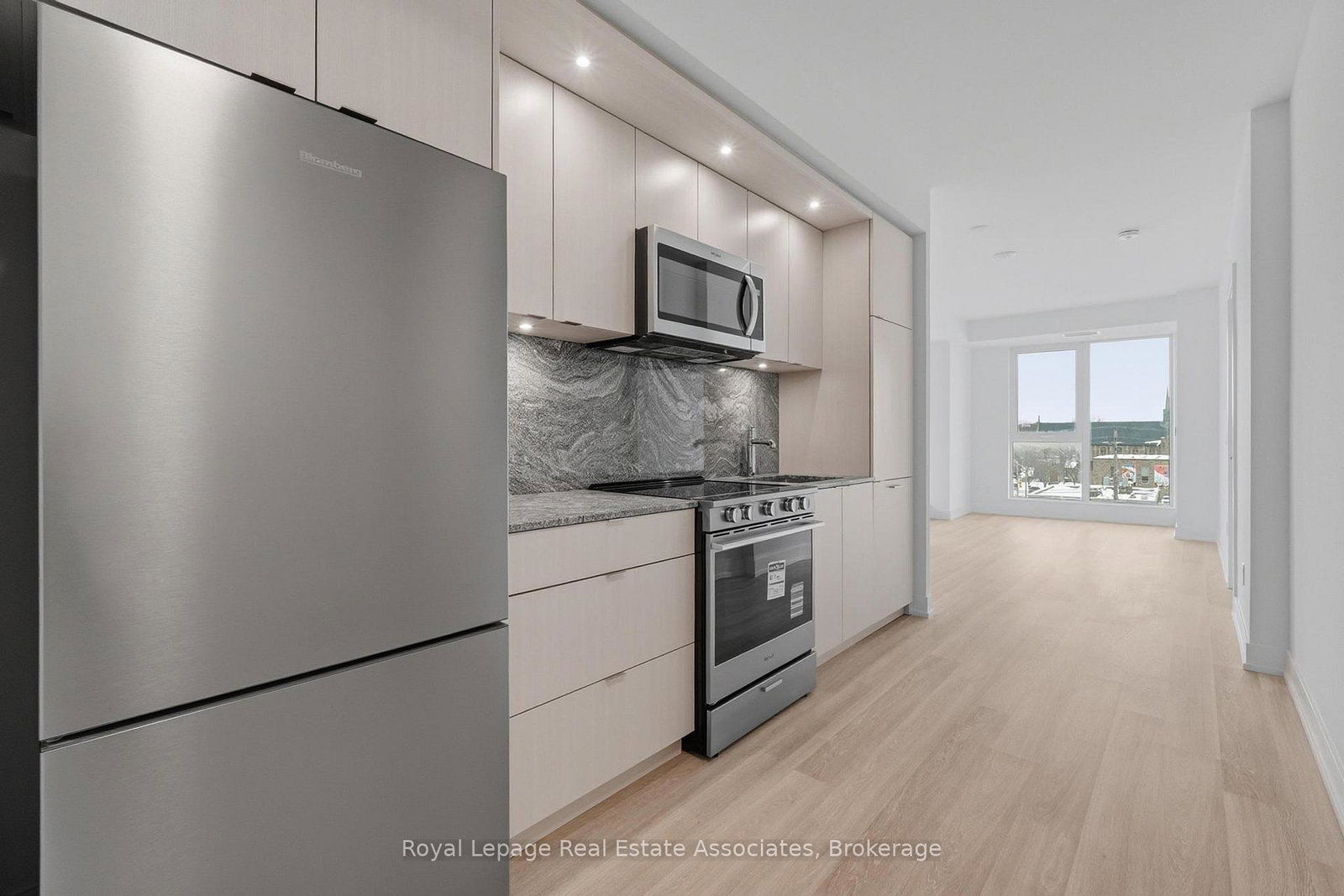 25-cordova-avenue-etobicoke-ontario-w12759310