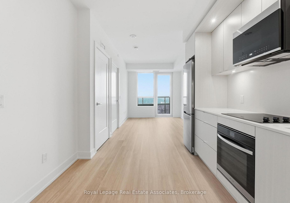 60-central-park-roadway-etobicoke-ontario-w12759374