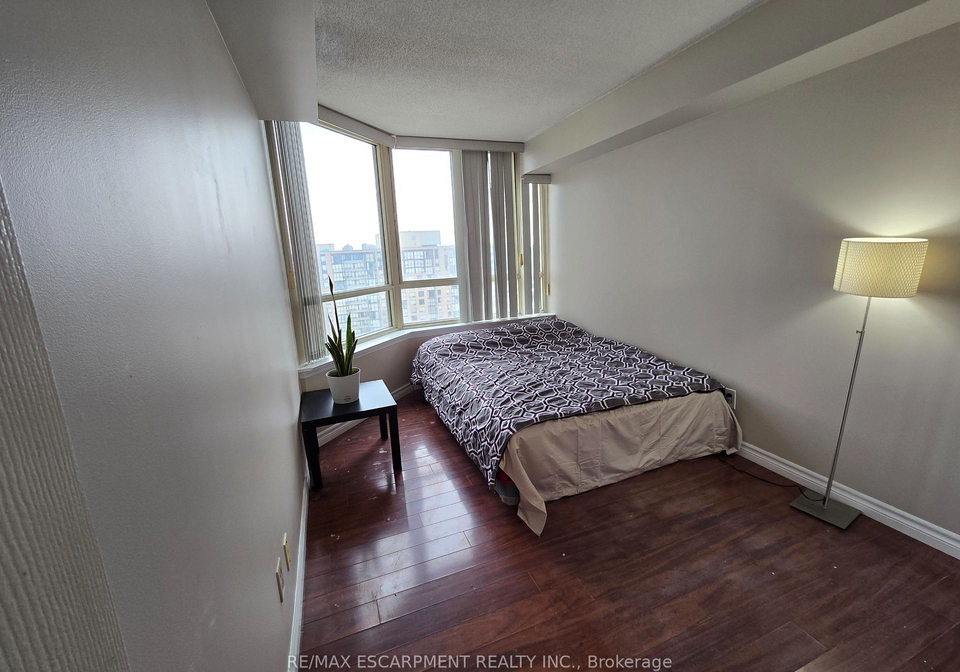 3605-kariya-drive-mississauga-ontario-w12759494