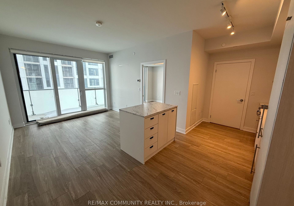 4130-parkside-village-drive-mississauga-ontario-w12759638