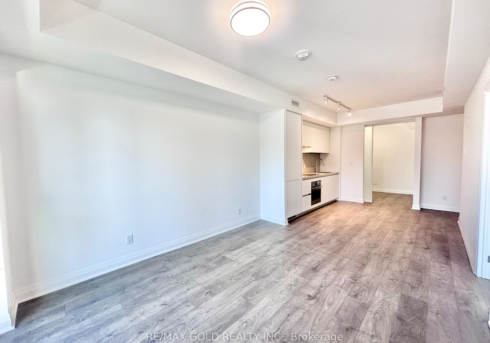 4015-the-exchange-mississauga-ontario-w12759698