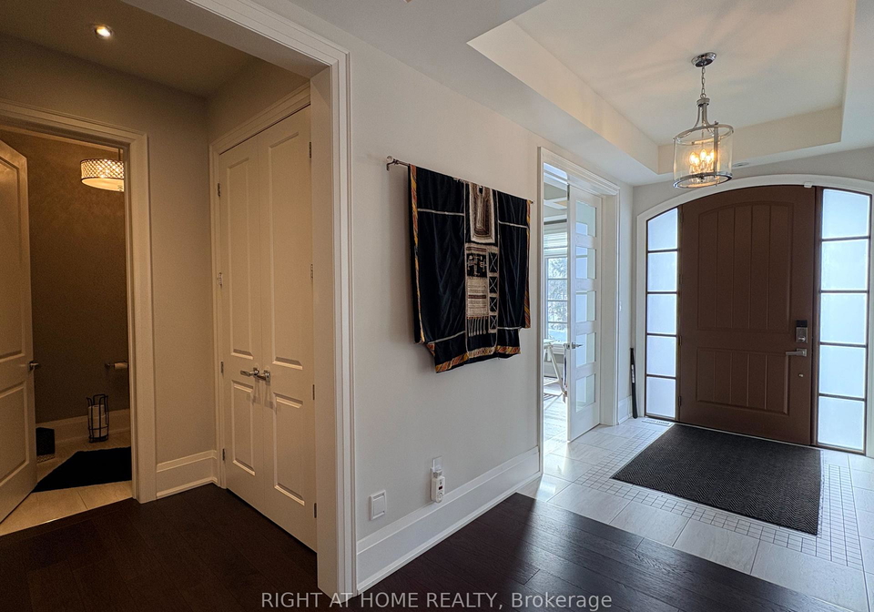 456-lakeshore-road-w-oakville-ontario-w12759820