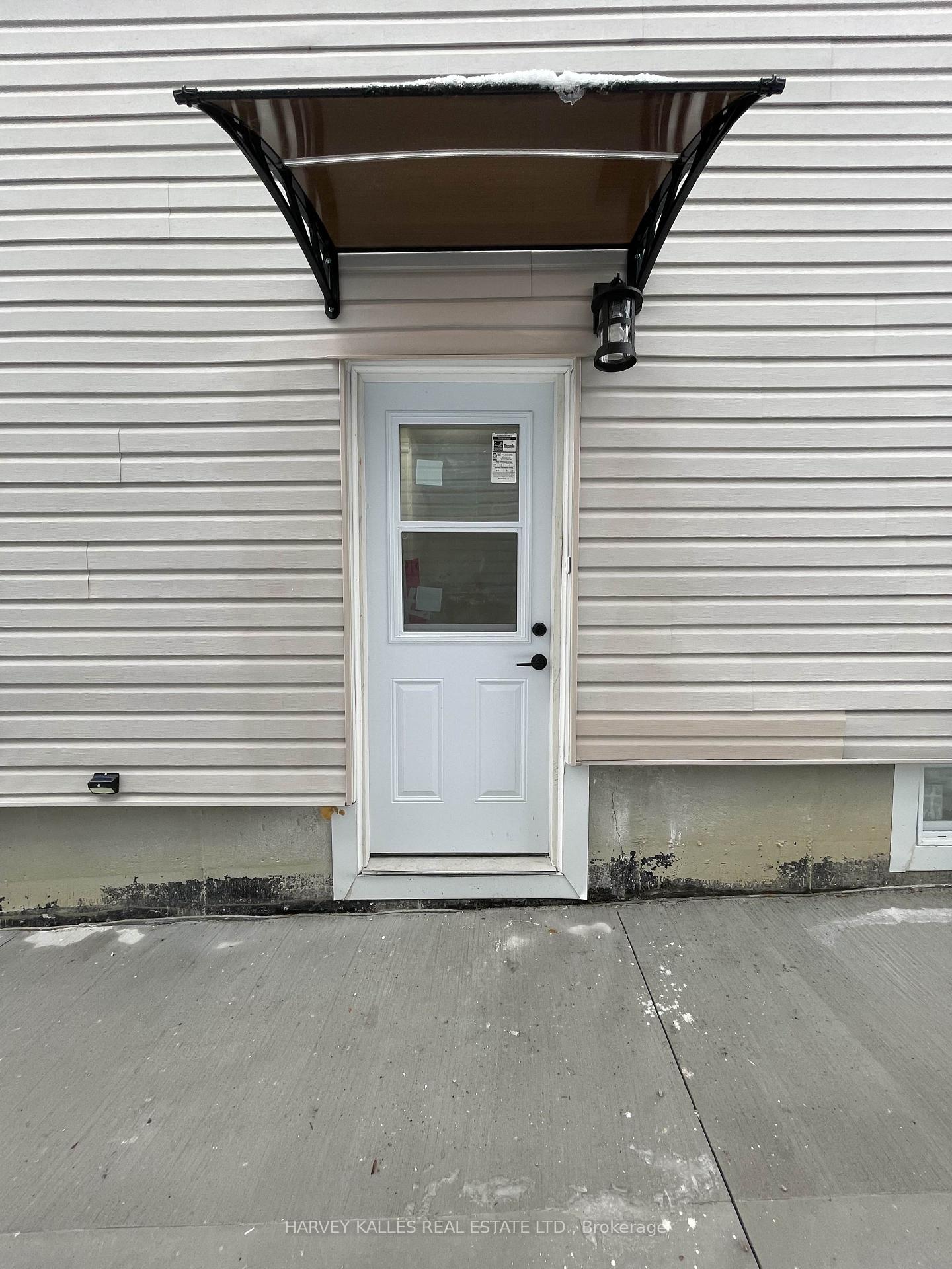 14-stable-gate-brampton-ontario-w12759832