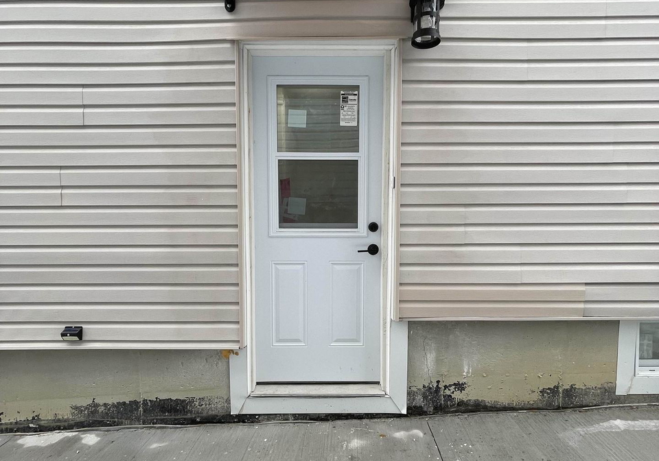 14-stable-gate-brampton-ontario-w12759832