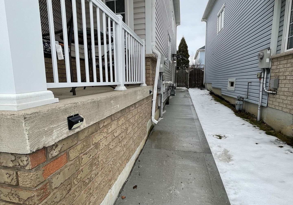 14-stable-gate-brampton-ontario-w12759832