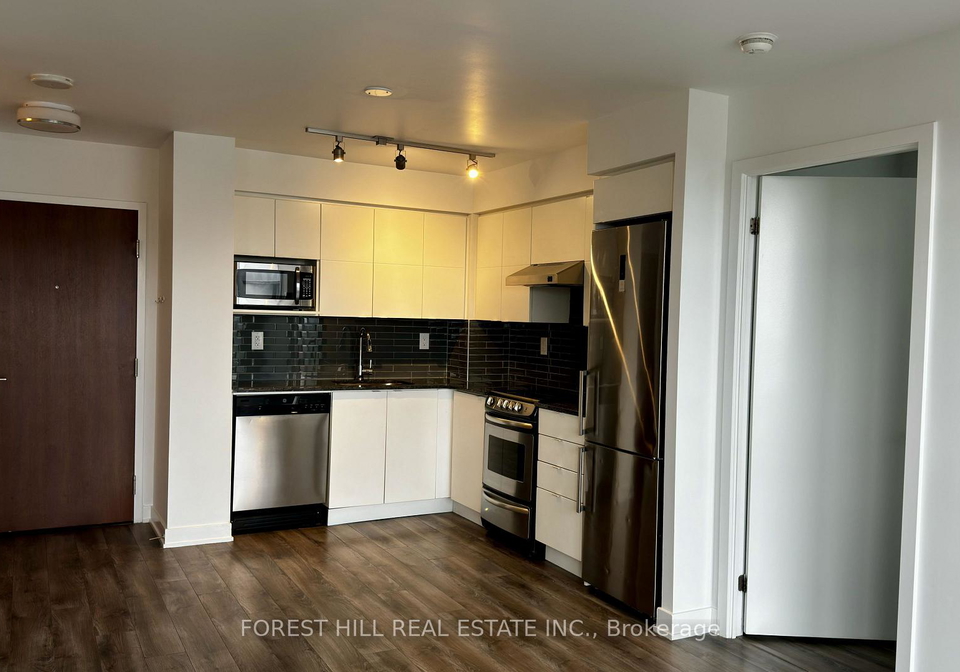 160-flemington-road-north-york-ontario-w12759846