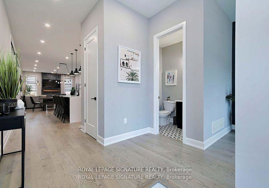 1467-lakeport-crescent-oakville-ontario-w12759956