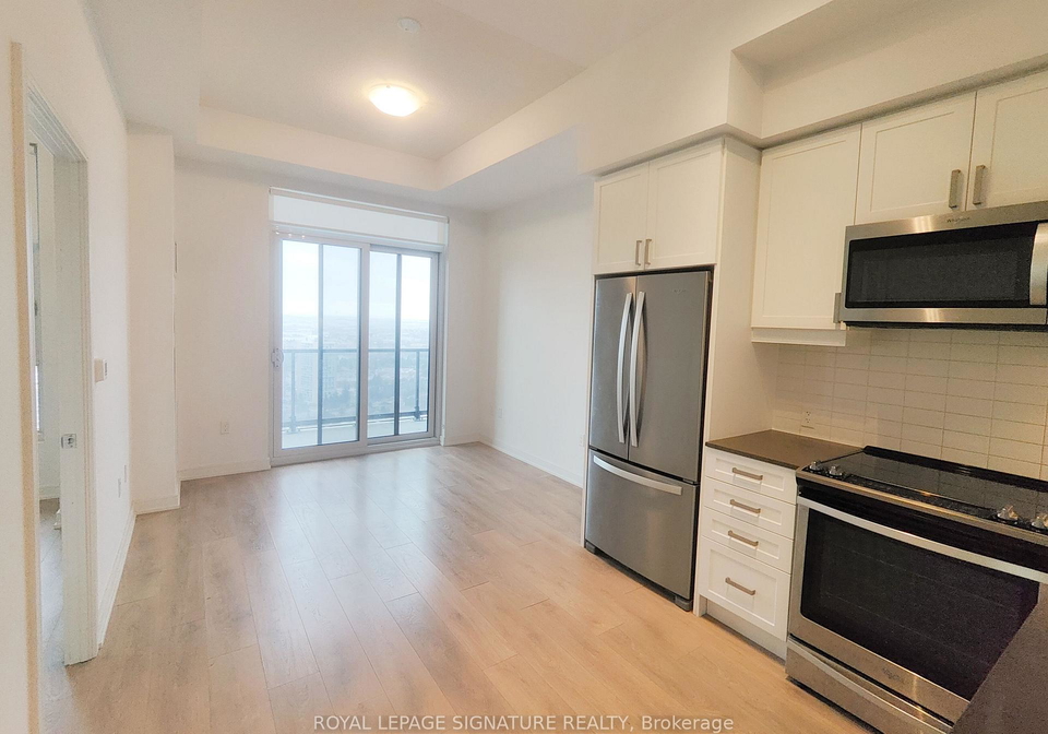 8-nahani-way-mississauga-ontario-w12760204